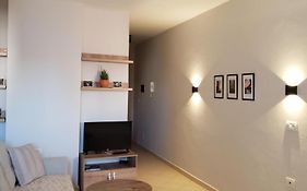 Leones Apartament