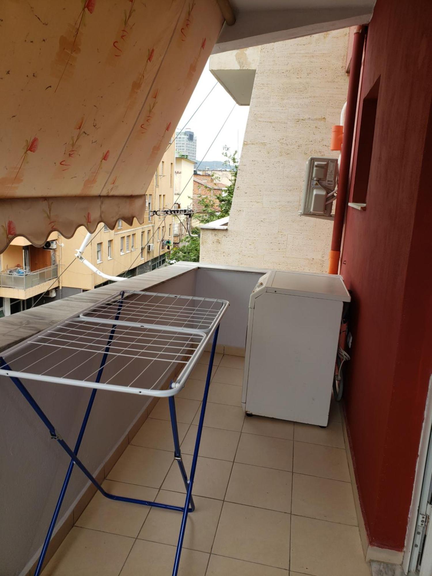 Leones Apartament Tirana Esterno foto